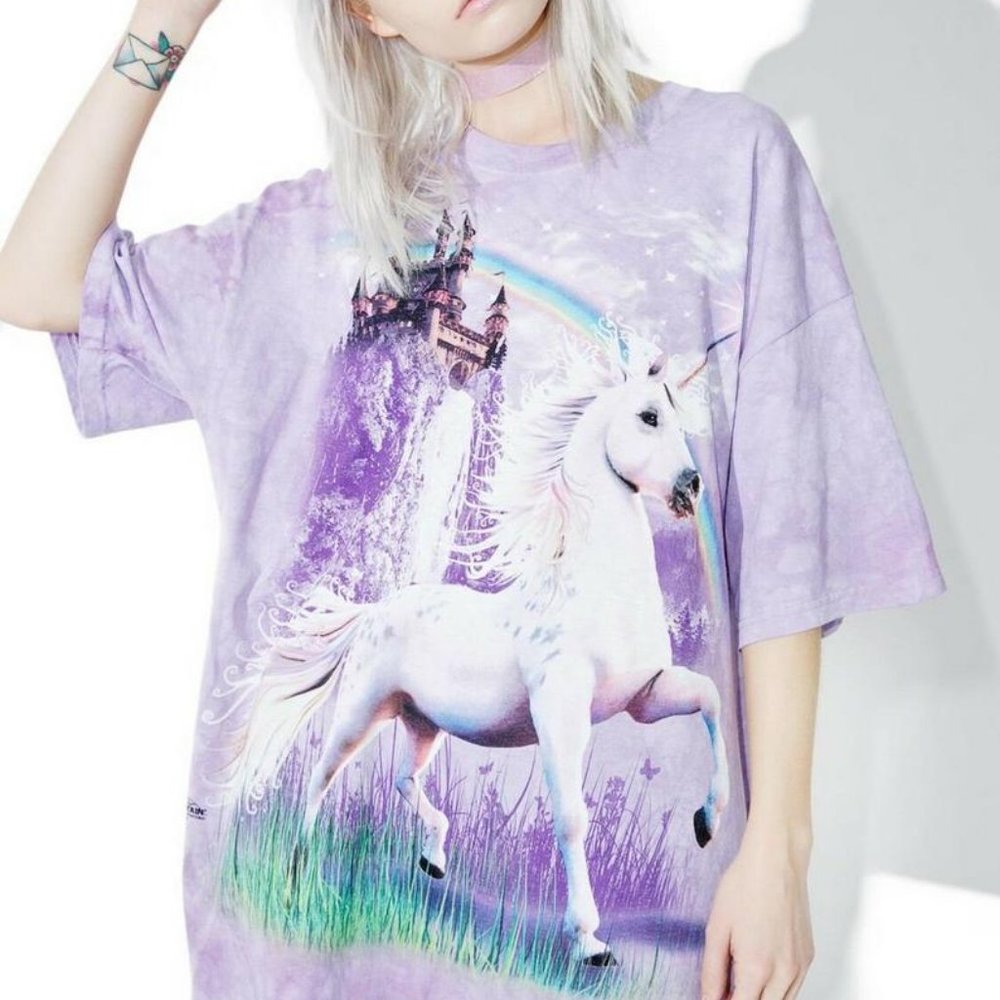 Unicorn Castle Purple Fantasy Rainbow Adult T-Shirt Mountain Horses Animal S-3X - Picture 6 of 8